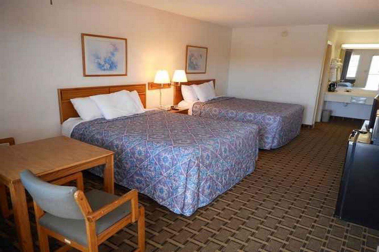 Americas Best Value Inn Blue Ridge Bagian luar foto