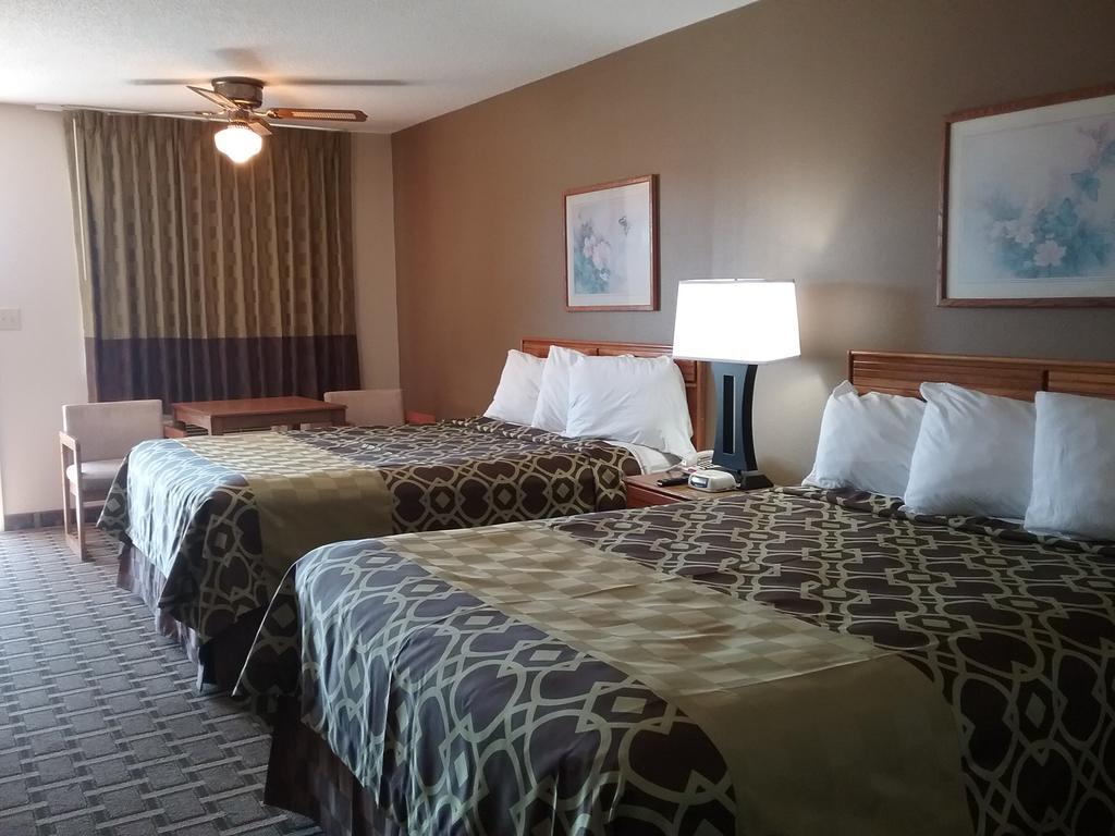 Americas Best Value Inn Blue Ridge Bagian luar foto